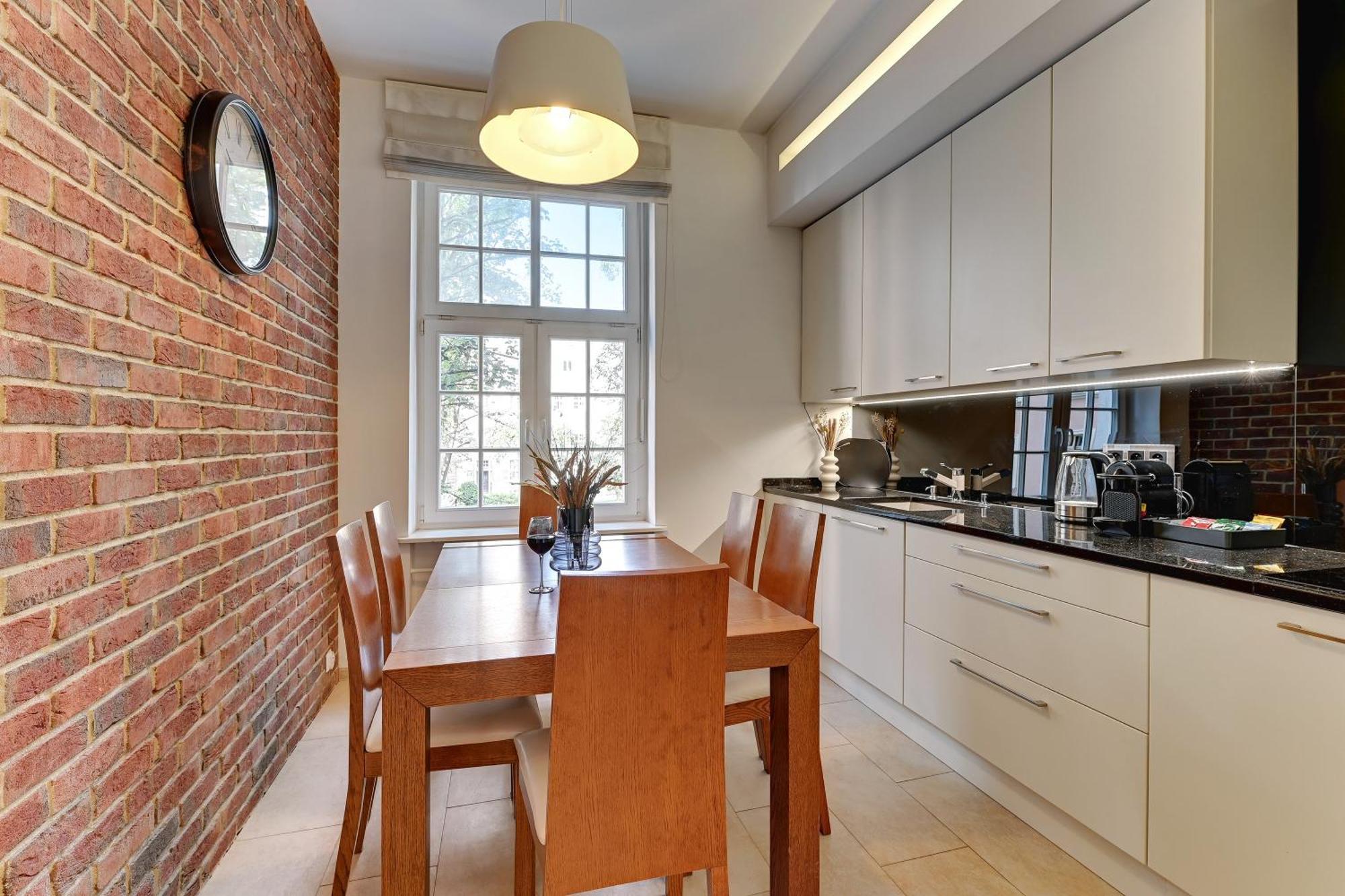 Chlebnicka Apartments In Main Old Town By Downtown Apartments 그단스크 외부 사진